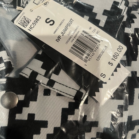 Sold Out Adidas/Ivy Park black and white jumpsuit. Size Small - Picture 7 of 8